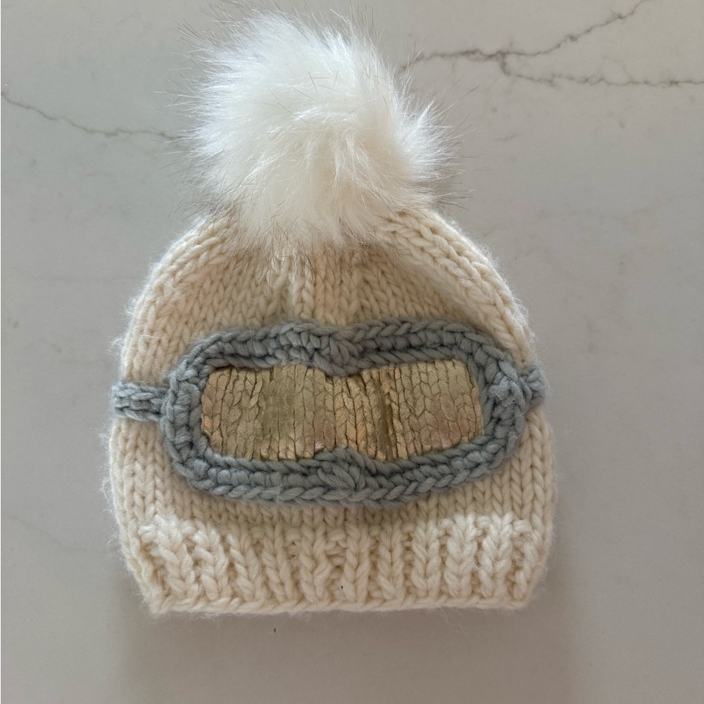 Blueberry Hill Ski Goggles Beanie